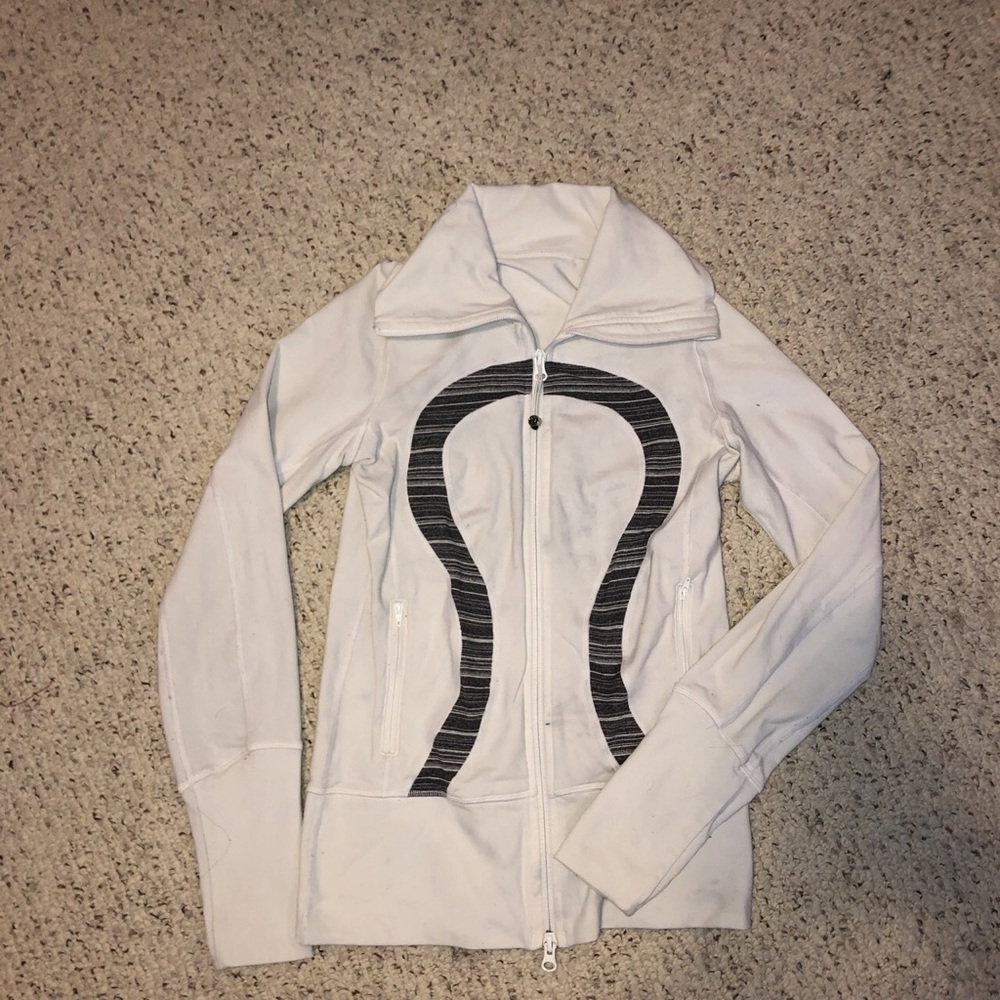 Lululemon coat